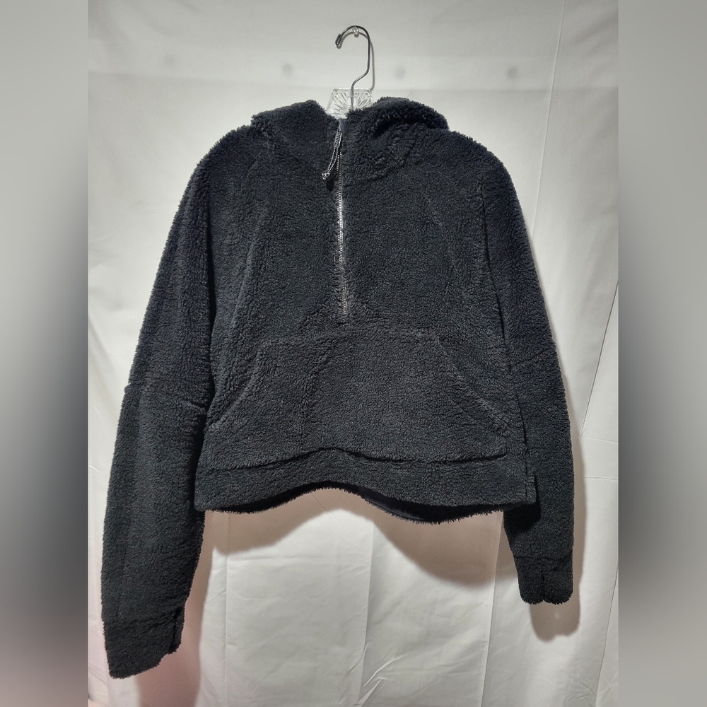 Lululemon Scuba  Black Fleece Pullover - Picture 2 of 9